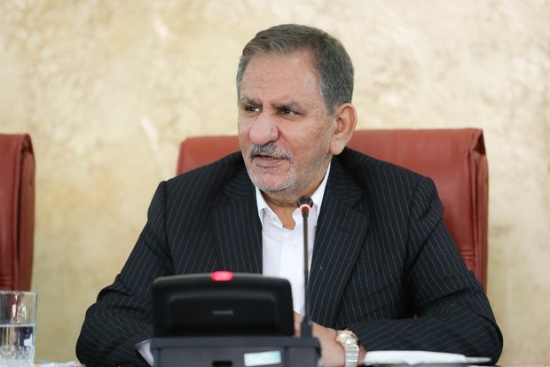 جهانگیری: اشغالگران برای تصرف خارک باید از دریای خون بگذرند